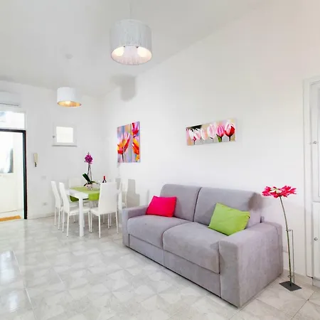 Dom wakacyjny Maison Rossella In The Heart Of